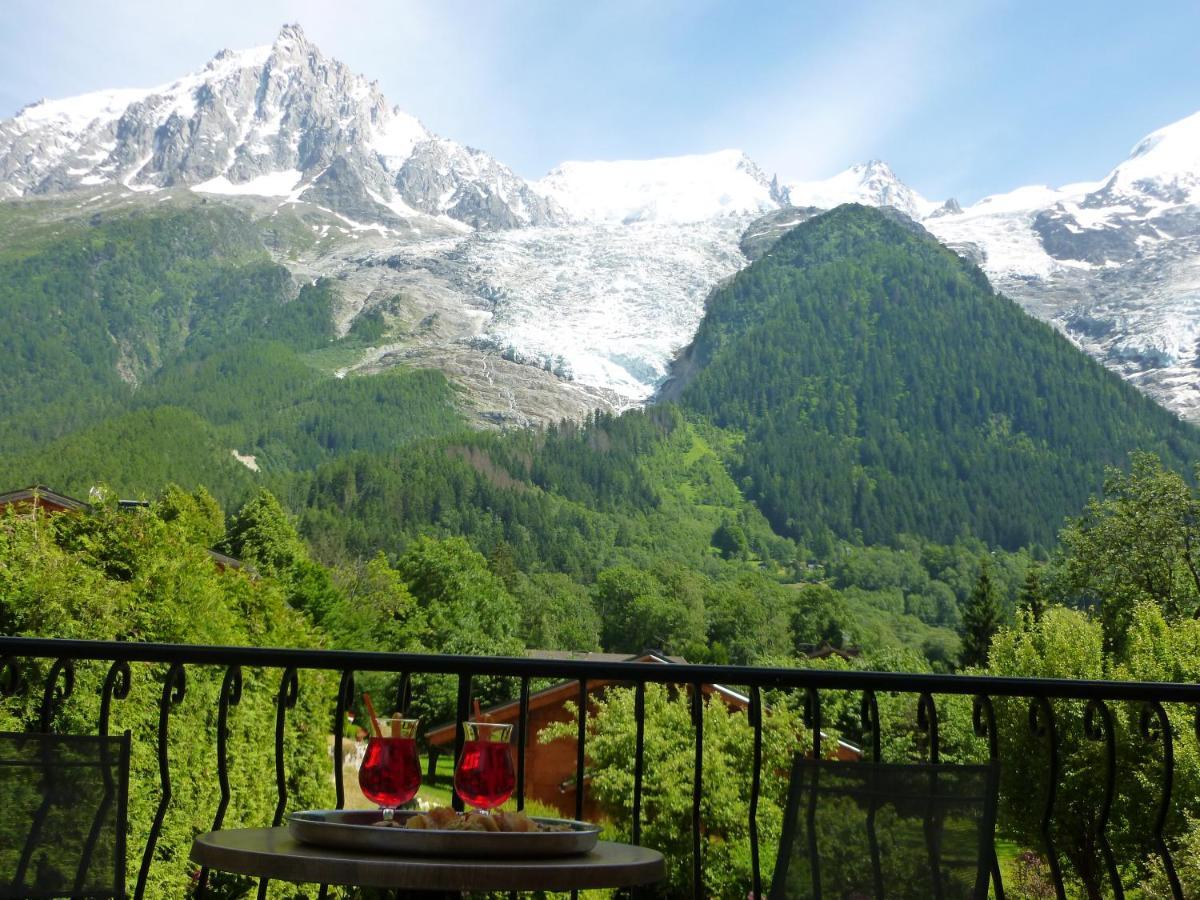 Aiguille Du Midi - Hotel & Restaurant Chamonix Exterior photo